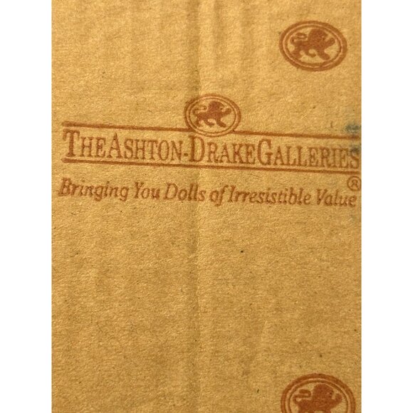 Ashton Drake Galleries "I Melt For No One" M&Ms Melt In Your Heart Vinyl Doll - Picture 9 of 9